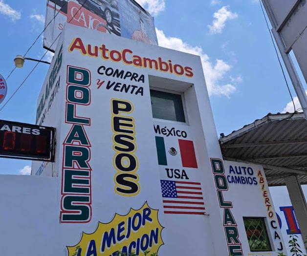 Sigue a la baja el d&oacute;lar ante el peso