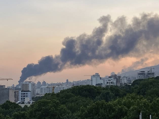 Israel intensifica ataques sobre Teherán; Trump llama a evacuar la ciudad Israel intensifica ataques sobre Teherán; Trump llama a evacuar la ciudad
