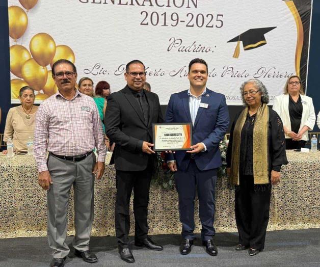 Destaca Humberto logro de egresados de primaria Destaca Humberto logro de egresados de primaria