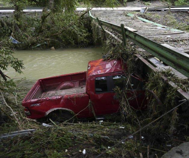 Suman 6 muertos por inundaciones