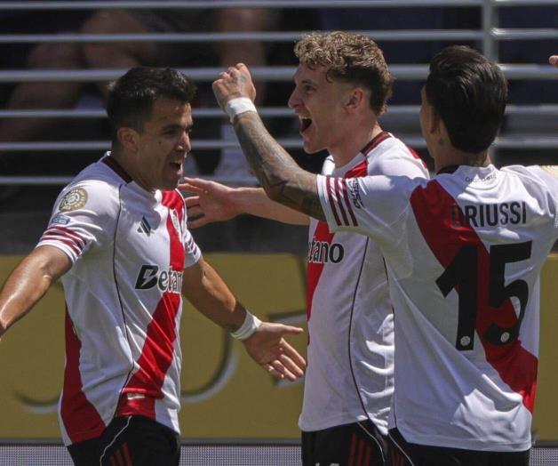 River usa la cabeza y derrota 3-1 a Urawa