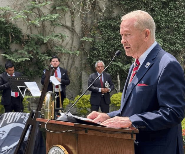 Embajador Johnson celebra sanciones de EU contra CJNG