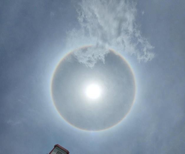 Impresiona halo solar