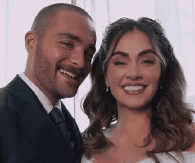 Claudia Mart&iacute;n y Carlos Said celebran su boda civil