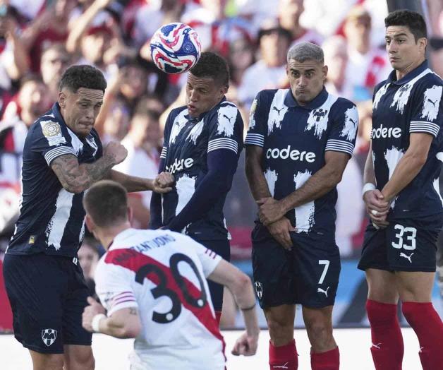 Empata Rayados y se  juega todo ante Urawa