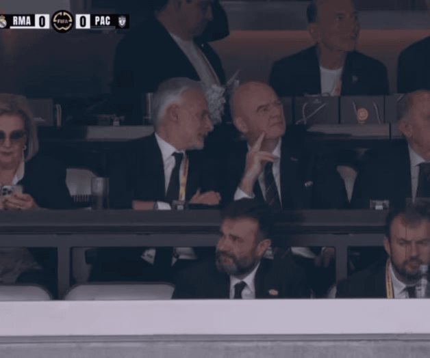Qu&eacute; le dijo Mart&iacute;nez a Gianni Infantino durante en Mundial de Clubes