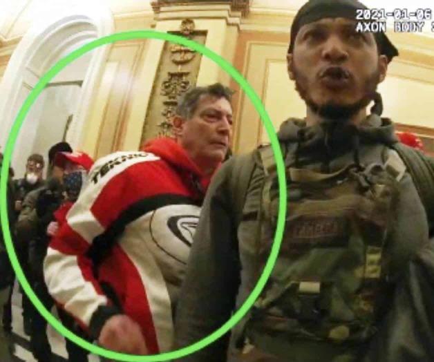 Indemnizan a viuda de oficial de polic&iacute;a