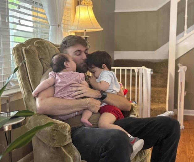 Detiene el ICE a esposa de un marine veterano