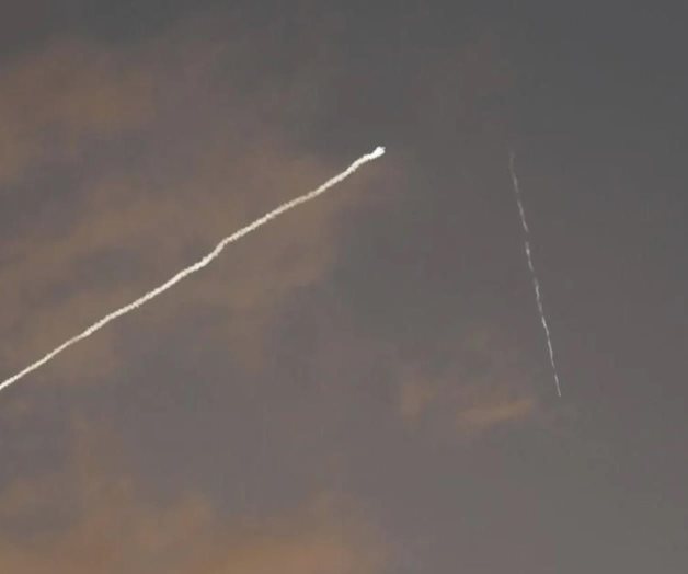 Irán lanza misiles a Israel, pese al anuncio de alto al fuego Irán lanza misiles a Israel, pese al anuncio de alto al fuego