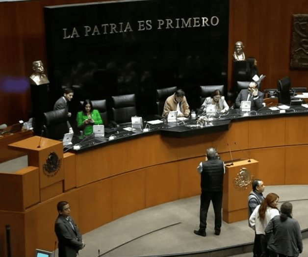 Aprueba Senado ley que simplifica tr&aacute;mites