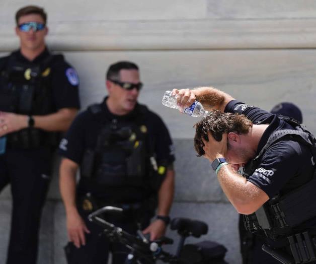 Intenso calor azota el este de EU