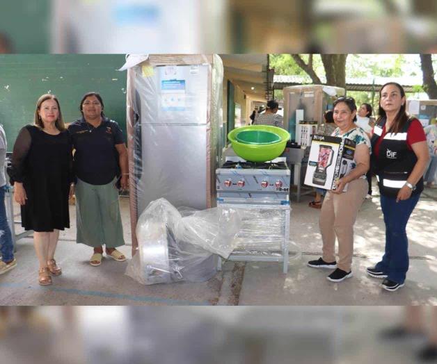 Modernizan comedores escolares