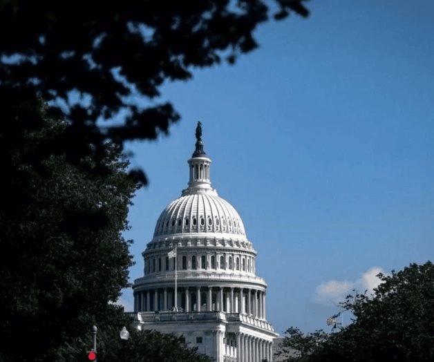 Propone Senado de EU reducir impuesto a remesas a 1%