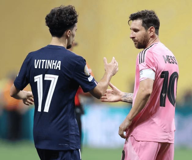 Messi se vuelve loco y agrede a Vitinha