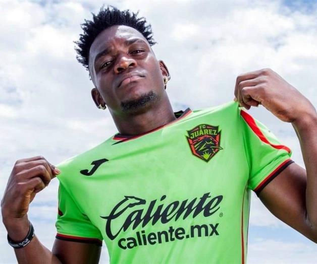 Futbol Club Ju&aacute;rez presenta sus nuevos uniformes dise&ntilde;ados por Joma