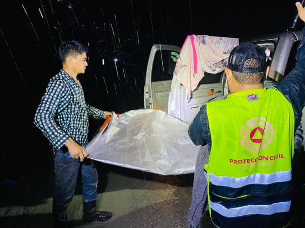 Alcalde de González asiste nacimiento en plena emergencia carretera Alcalde de González asiste nacimiento en plena emergencia carretera