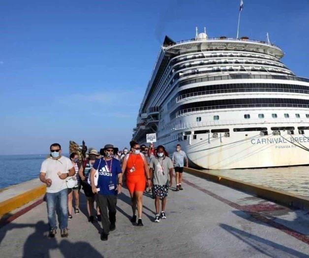 Darán estímulo fiscal a turistas que lleguen en cruceros