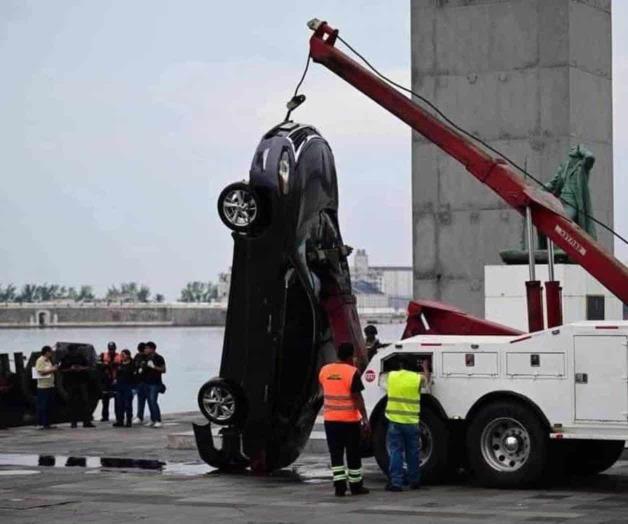 Mueren tamaulipecos en el malecón de Veracruz Mueren tamaulipecos en el malecón de Veracruz