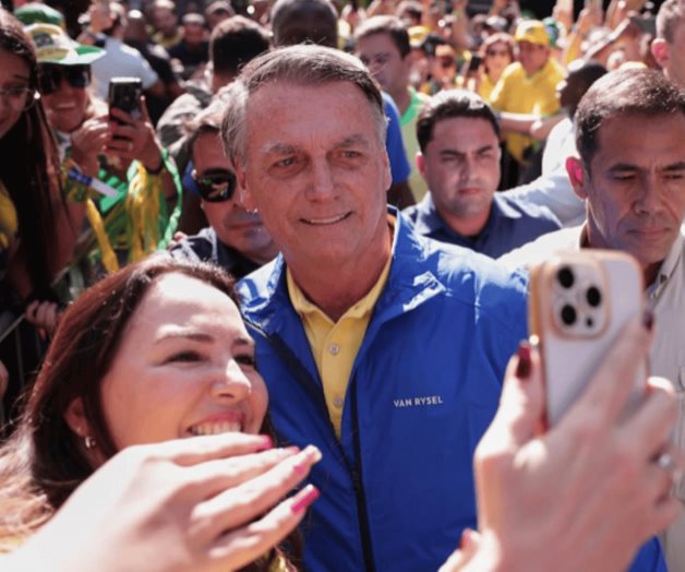 Jair Bolsonaro guardar&aacute; reposo absoluto por problemas de salud