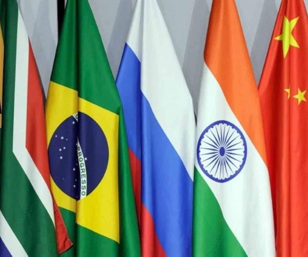 Canciller Juan Ramón de la Fuente asiste como observador a cumbre de Brics Canciller Juan Ramón de la Fuente asiste como observador a cumbre de Brics