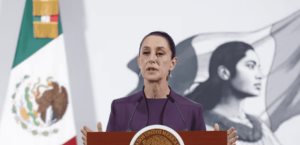 Claudia Sheinbaum respalda a López-Gatell y desafía críticas