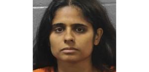 Médica de Oklahoma acusada de asesinar a su hija en Florida