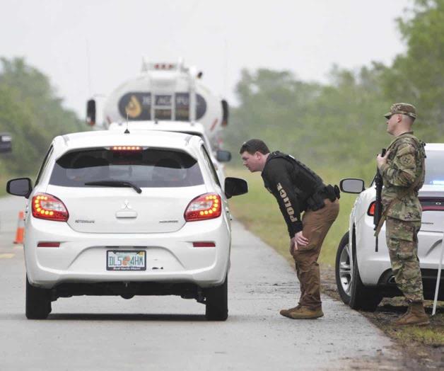 Reportan llegada de inmigrantes a Centro de Detenci&oacute;n en Florida