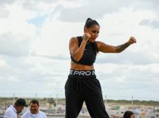 Mariana Juárez #LaBarby, ex campeona mundial de box, se encuentra en #Reynosa para realizar un entrenamiento en el Centro de Alto Rendimiento y posteriormente dará una plática motivacional.