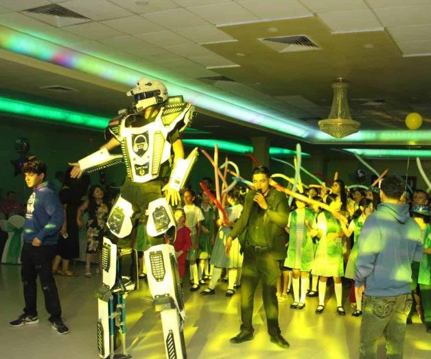 ´Pegan´ graduaciones en el bolsillo de papás ´Pegan´ graduaciones en el bolsillo de papás