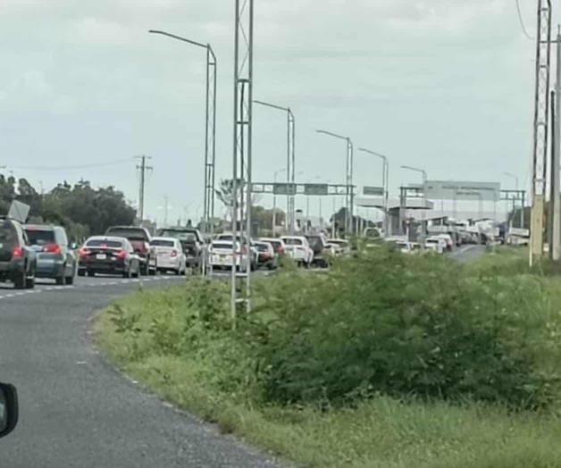 Retrasan revisiones los  cruces internacionales