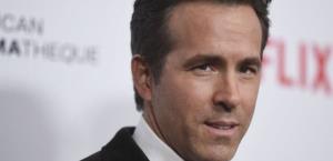 Actor Ryan Reynolds recibe máxima distinción en Canadá