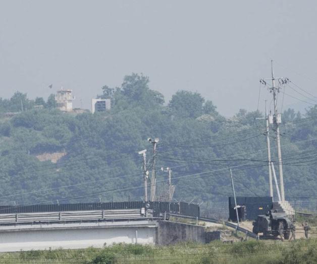 Hombre norcoreano cruza frontera y es detenido en Corea del Sur Hombre norcoreano cruza frontera y es detenido en Corea del Sur