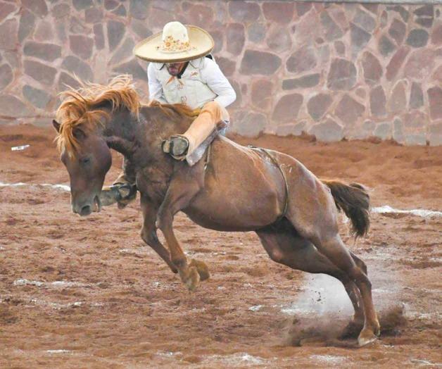 ¡Asaltan liderato! ¡Asaltan liderato!