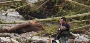 Aumenta a 32 número de muertos en Kerrville