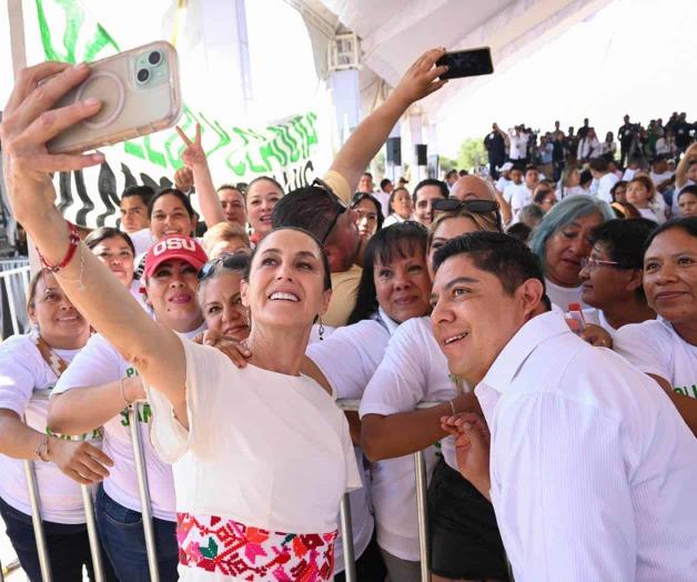 Inaugura Claudia Central de la CFE Inaugura Claudia Central de la CFE
