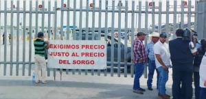 Revelan transportistas pérdidas millonarias por bloqueo del Puente Reynosa-Pharr