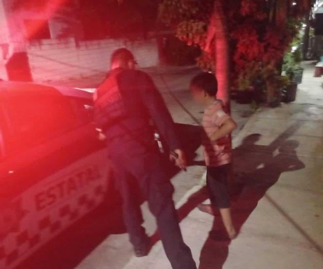 Escapa niño de su casa Escapa niño de su casa