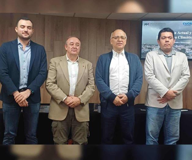 Presentan investigadores pron&oacute;stico del clima en Julio
