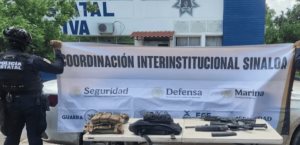 Aseguran explosivos y armas en Sinaloa