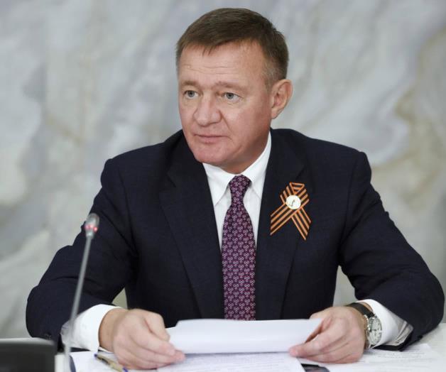 Encuentran muerto por suicidio al ministro de Transporte de Rusia