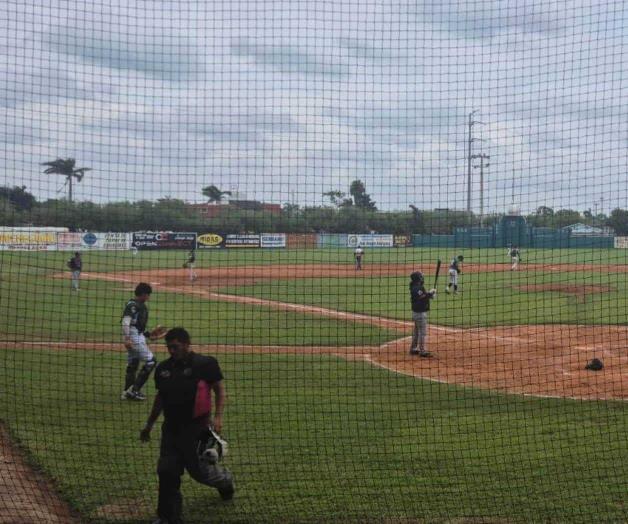 Recauda capilla San Juan fondos con cuadrangular Recauda capilla San Juan fondos con cuadrangular