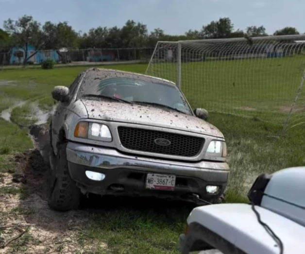 Aficionados al 4x4 destrozan campo