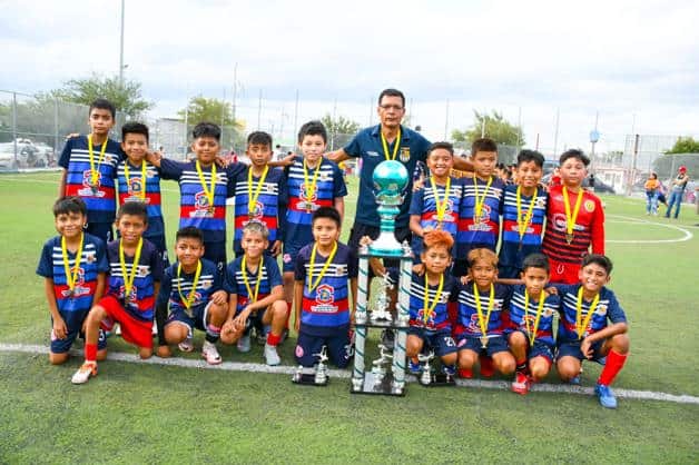 ¡Cachorros, campeones!