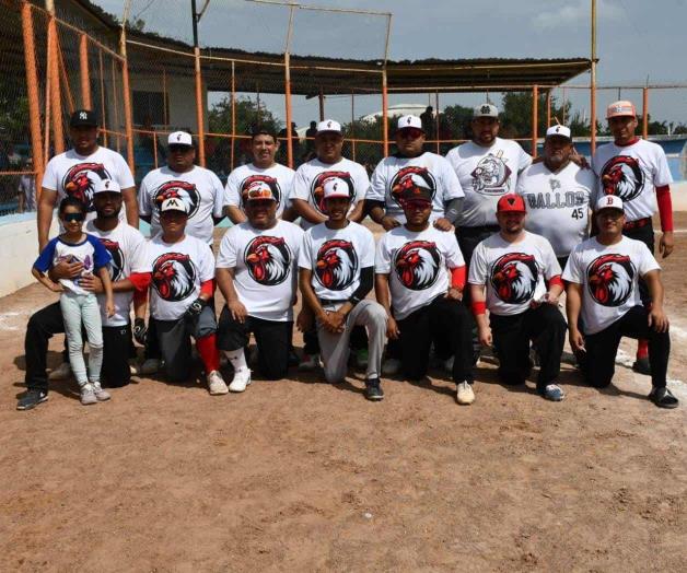 Conquista Gallos la categoría Libre