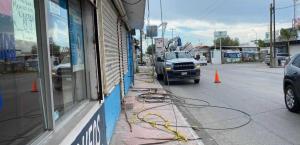 Repara CFE daño a cableado en la calle Praxedis Balboa
