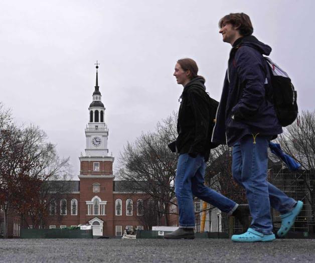 Controversia por programa de becas chino en universidades de EE.UU.