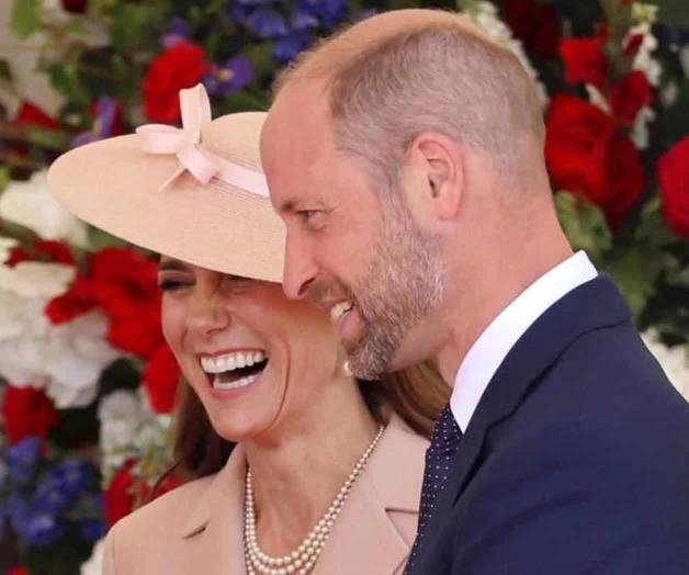 Muestran afecto  p&uacute;blico en visita real