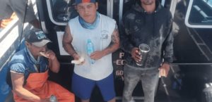 Rescatan con vida a pescadores desaparecidos en puerto de Sisal