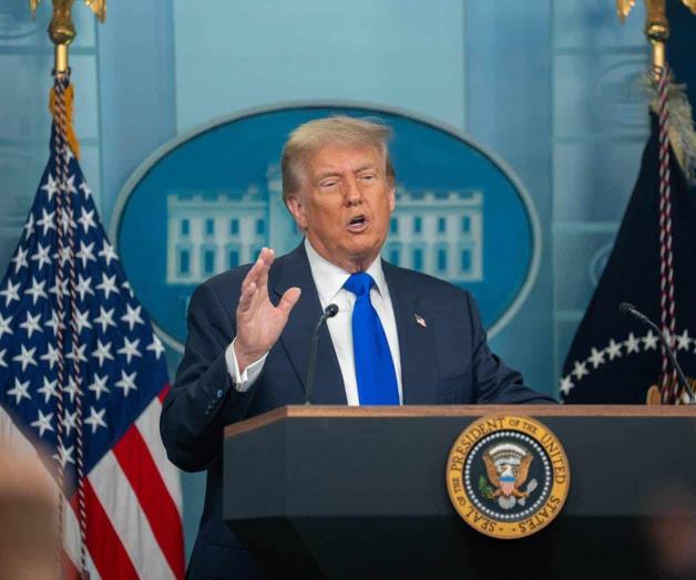 Autoriza Trump arrestar a quien ataque vehículos del ICE Autoriza Trump arrestar a quien ataque vehículos del ICE