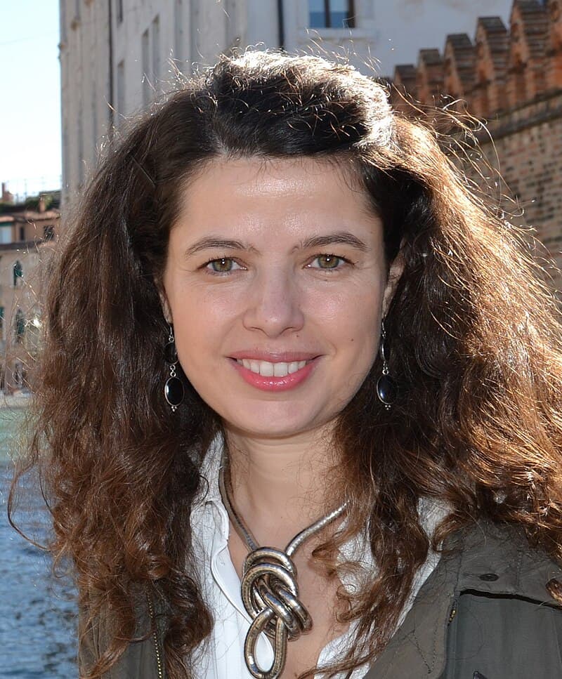 Lola Pons Rodríguez